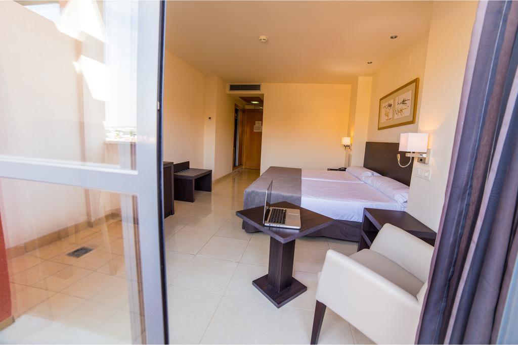 Hotel Adaria เบรา ภายนอก รูปภาพ