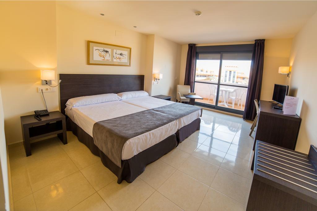 Hotel Adaria เบรา ภายนอก รูปภาพ
