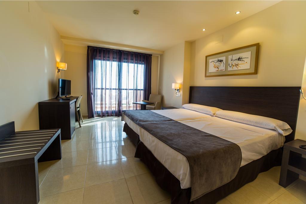 Hotel Adaria เบรา ภายนอก รูปภาพ
